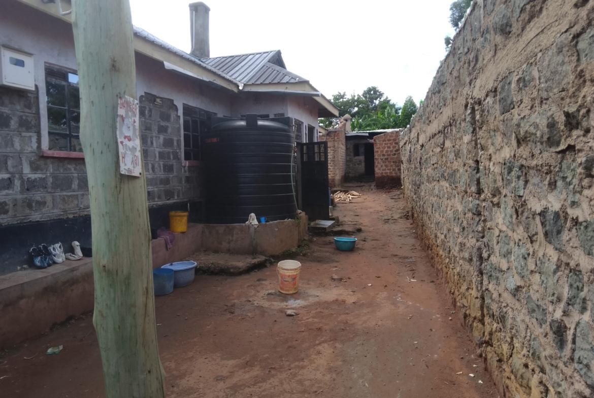 5 bedroom house for sale in Bungoma Chwele area (6)